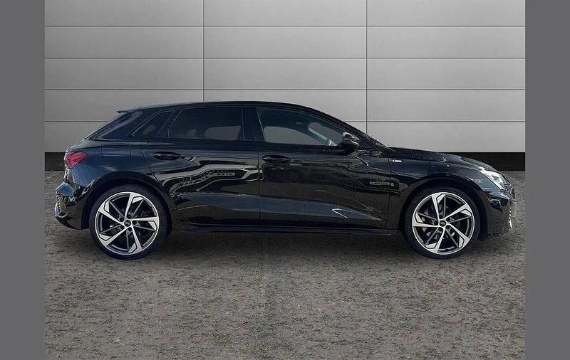 Used Audi A3 Comfort 147 HP (108 kW) 2023 Black Sedan