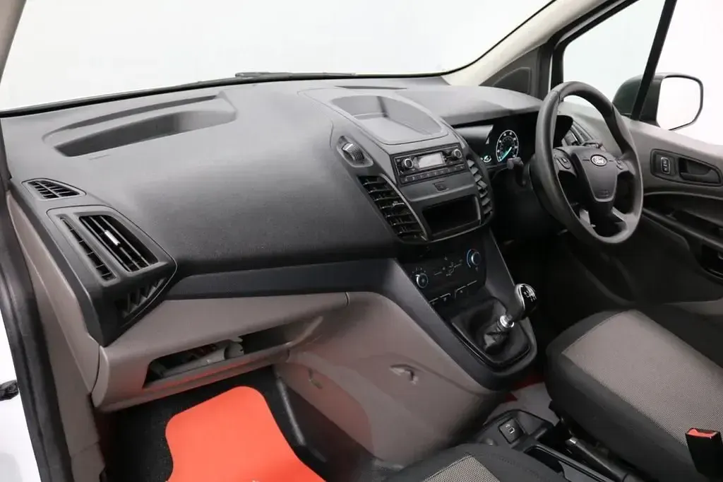 Używany Ford Transit Connect 75 KM (55 kW) 2021 Biały Minivan