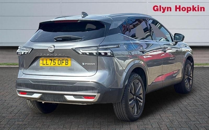 Used Nissan Qashqai Tekna 190 HP (139 kW) 2025 Grey SUV
