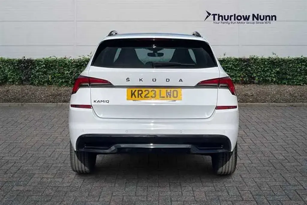 Used Skoda Kamiq Monte Carlo 150 HP (110 kW) 2023 White SUV