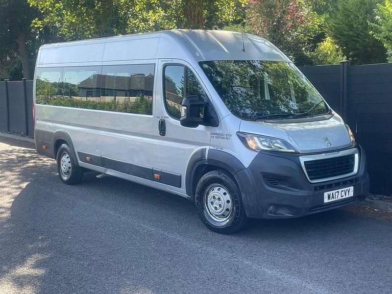 Silver Used 2017 Peugeot Boxer Van | £10,989 (Fair price) - Image 1/4