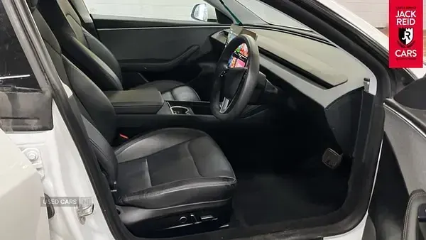 Used Tesla Model 3 RWD 208 kW (283 HP) 2024 White Sedan