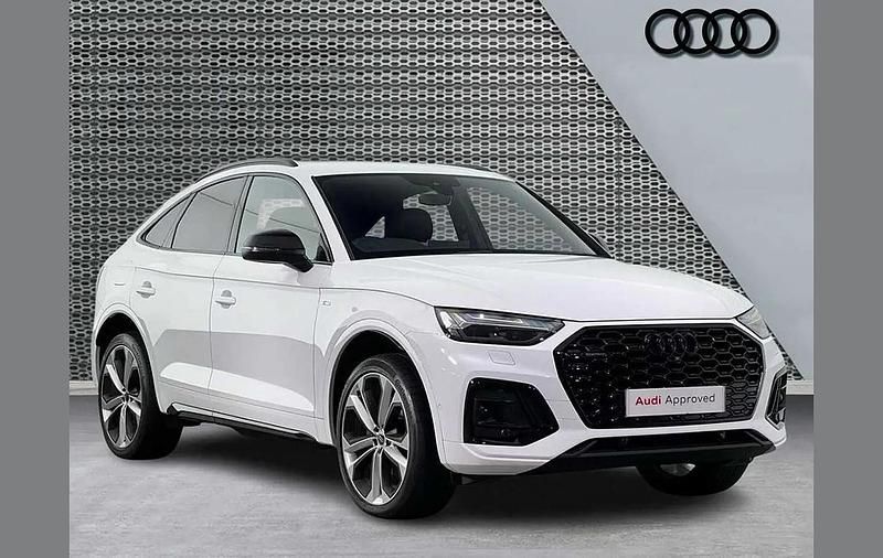 Used Audi Q5 Sportback Black Edition 200 HP (147 kW) 2023 White SUV