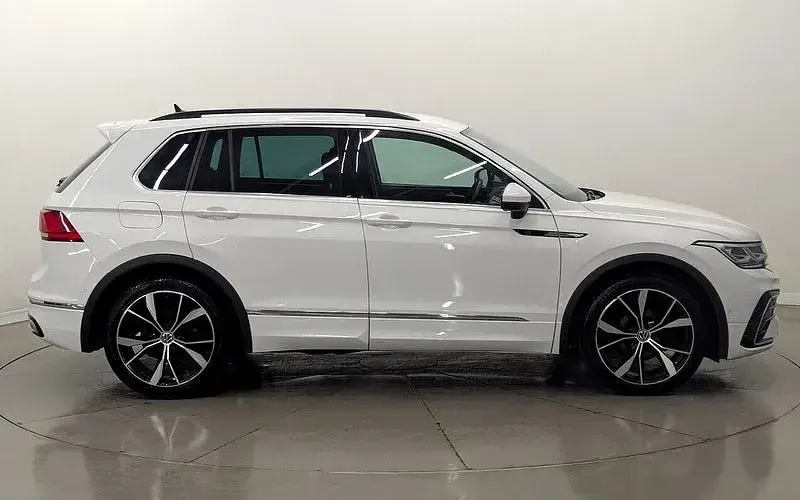 Used VW Tiguan R-line 150 HP (110 kW) 2023 SUV