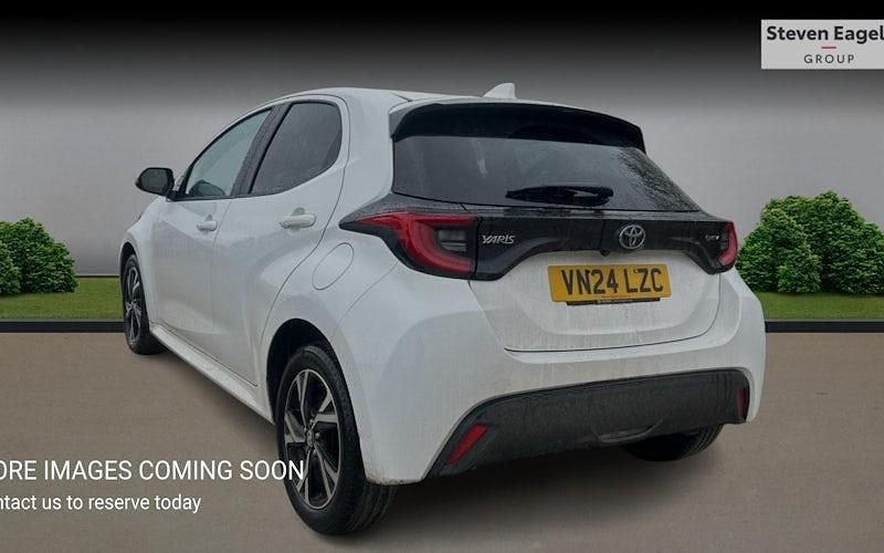 Used Toyota Yaris Hybrid Design 116 HP (85 kW) 2026 Hatchback