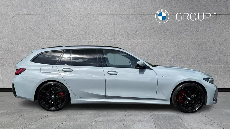 Used BMW 320 M Sport 181 HP (133 kW) 2026 Grey Estate