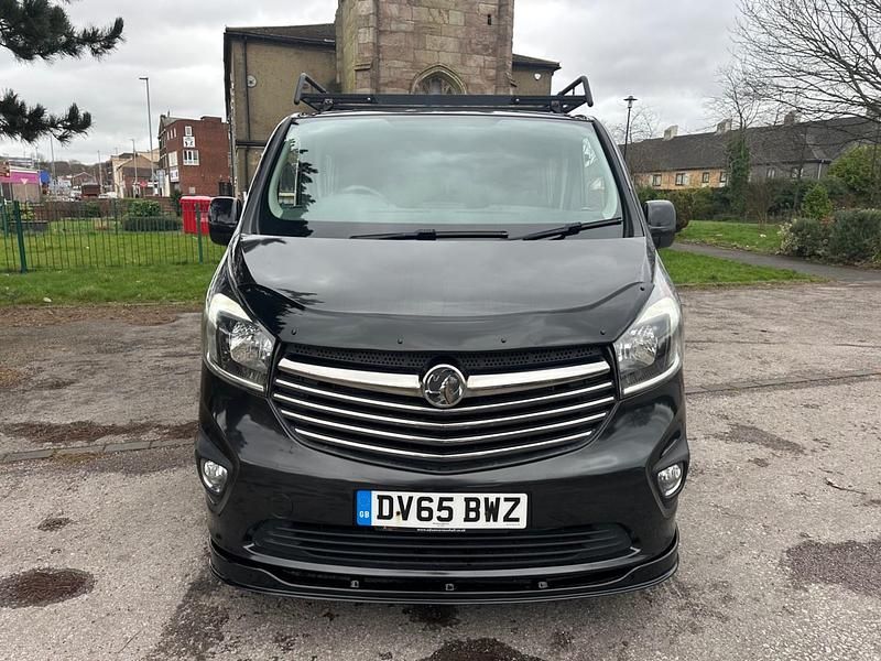 Used Vauxhall Vivaro Sportive 120 HP (88 kW) 2015 Black