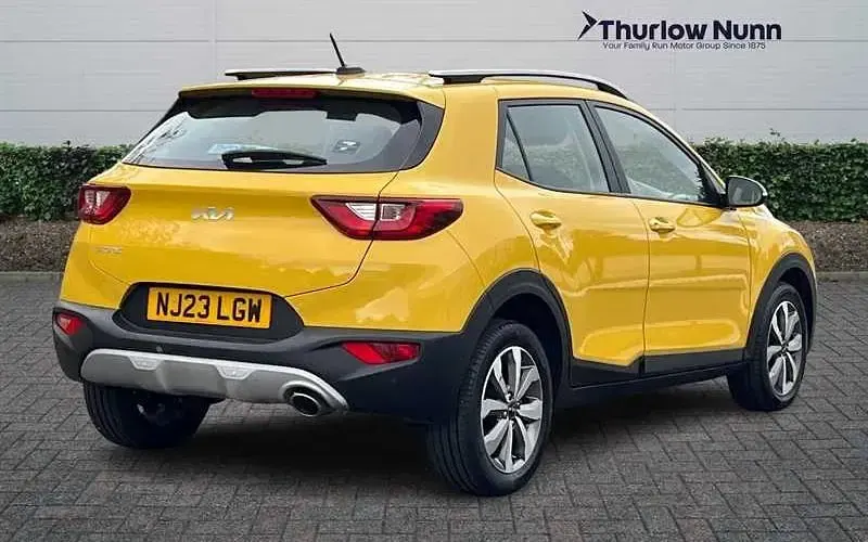 Used Kia Stonic 101 HP (74 kW) 2023 Zest yellow SUV