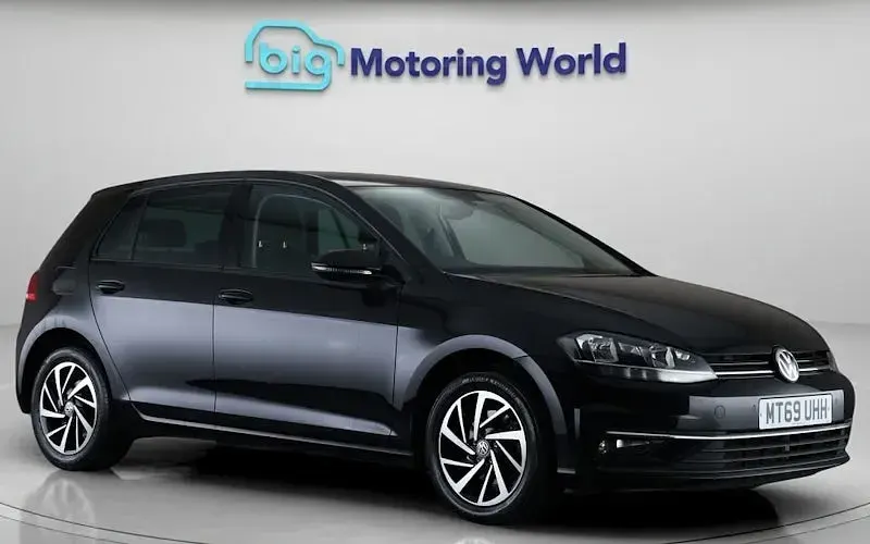 Used VW Golf VII Match 150 HP (110 kW) 2019 Hatchback