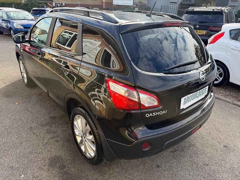 Used Nissan Qashqai 360º 117 HP (86 kW) 2013 Black SUV