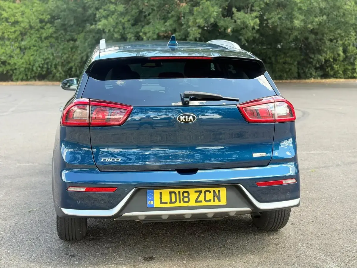 Used Kia Niro 141 HP (103 kW) 2018 Blue SUV