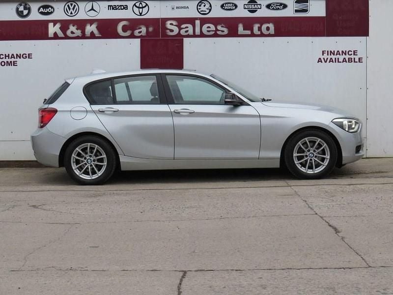 Used BMW 118 Comfort Edition 2012 Silver Hatchback