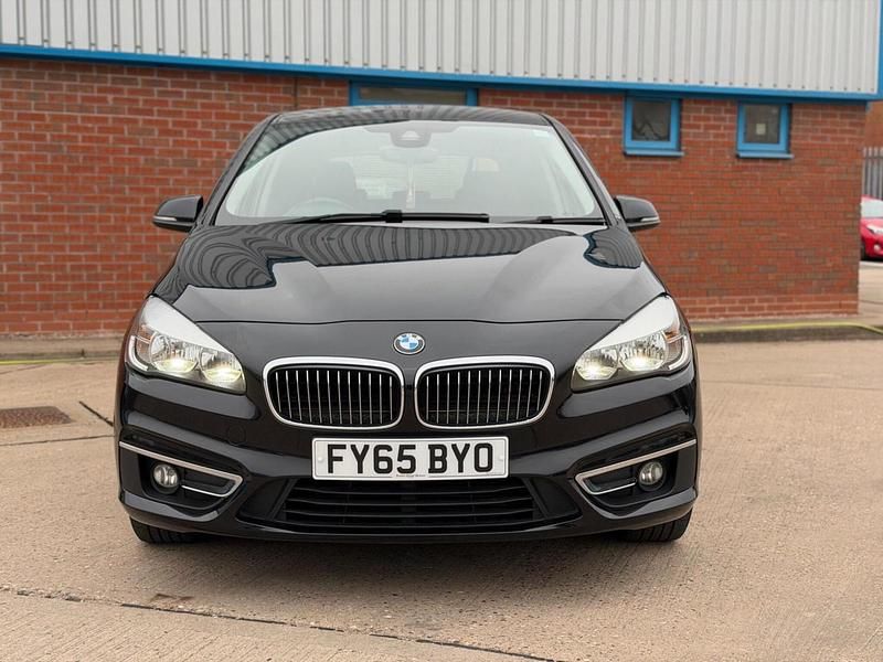 Used BMW 216 Luxury Line 116 HP (85 kW) 2015 Black Hatchback