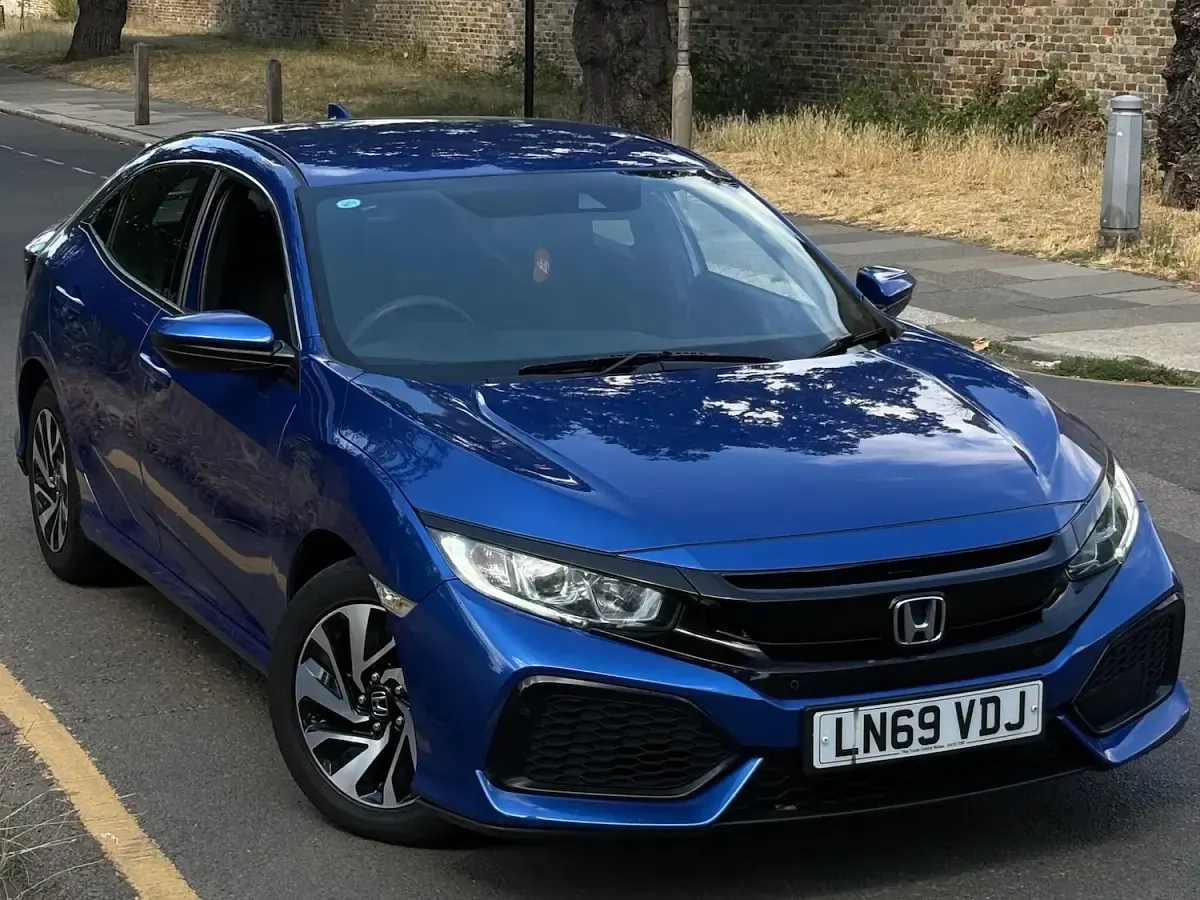 Used Honda Civic SE 126 HP (92 kW) 2019 Blue Hatchback