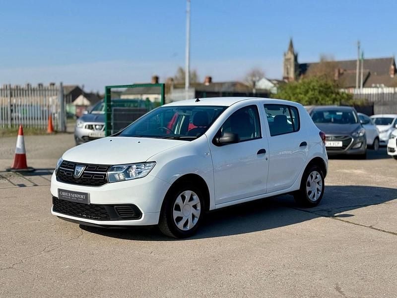 Used Dacia Sandero Essentiel 2019 White Hatchback