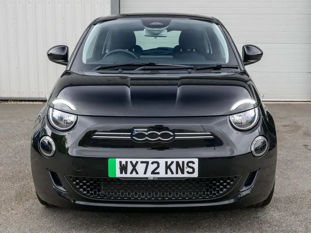 Used Fiat 500e Icon 86 kW (118 HP) 2022 Black Hatchback