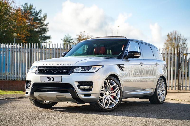 Silver Used 2014 Land Rover Range Rover Autobiography Dynamic SUV | £19,995 (Super price) - Image 1/4