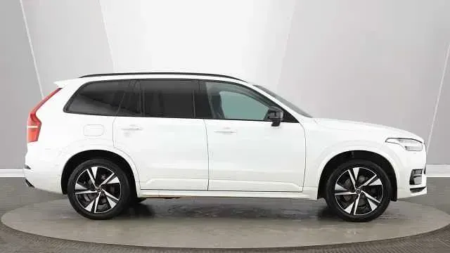 Used Volvo XC90 Plus 232 HP (170 kW) 2023 SUV