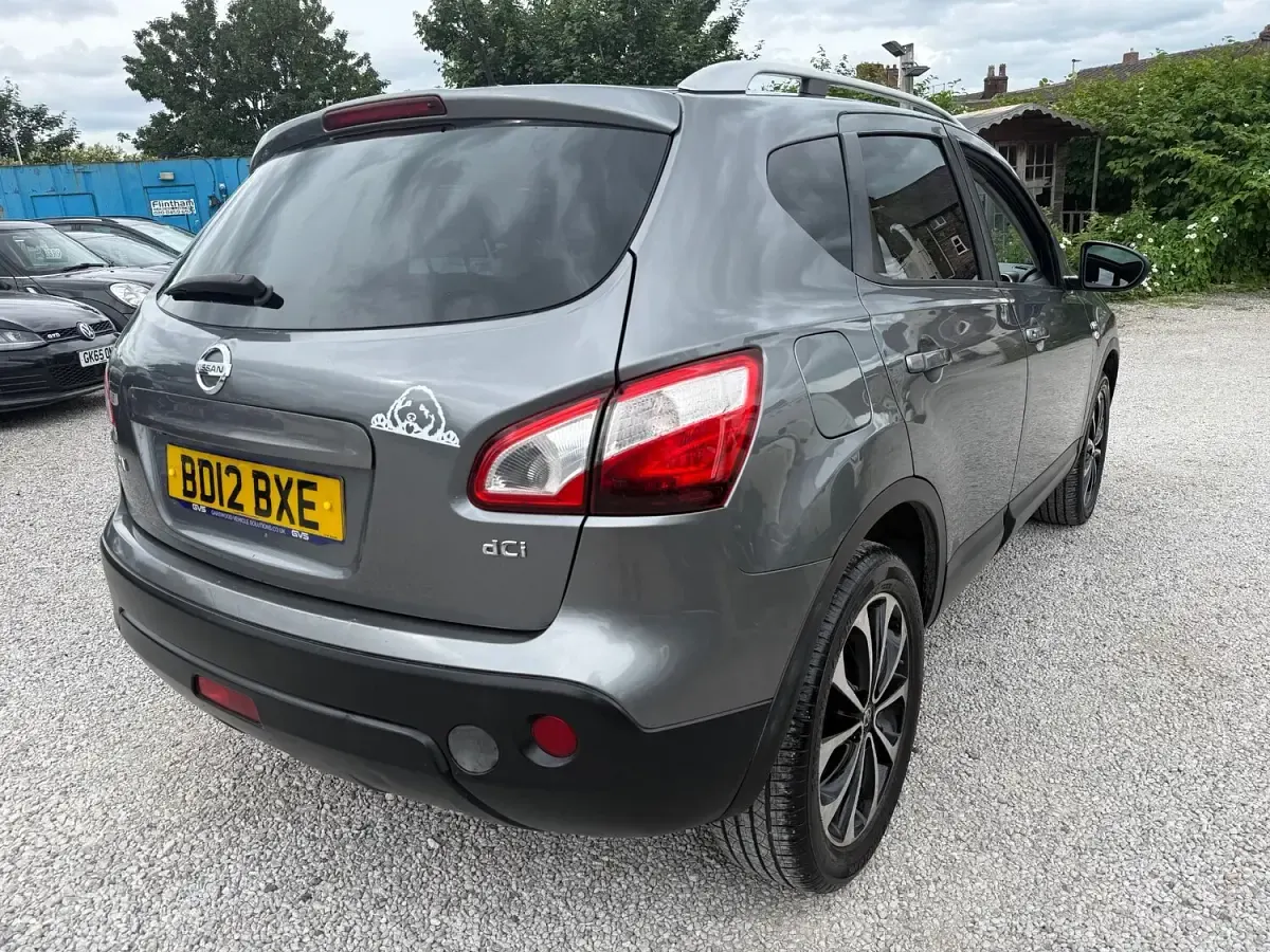 Used Nissan Qashqai N-TEC 110 HP (80 kW) 2012 Grey SUV