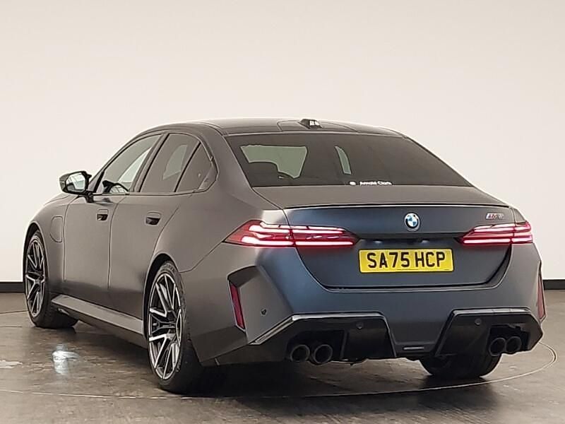 Usado BMW M5 Comfort Edition 727 CV (534 kW) 2025 Gris Berlina