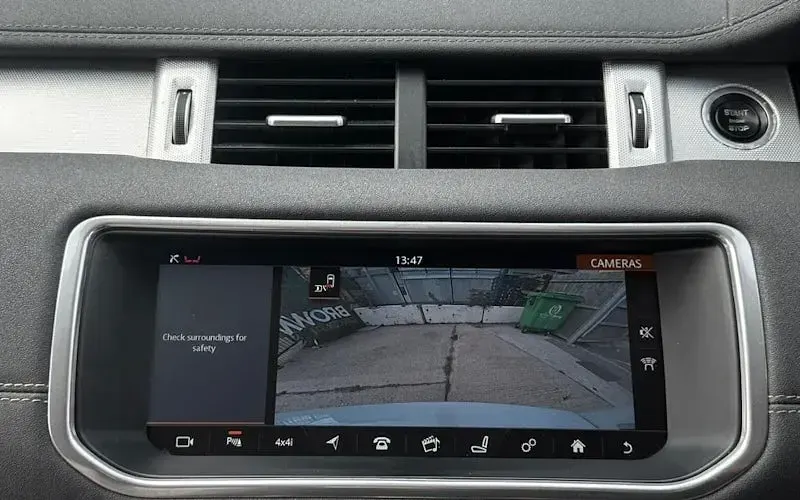 Używany Land Rover Range Rover evoque HSE Dynamic 179 KM (131 kW) 2018 Hatchback