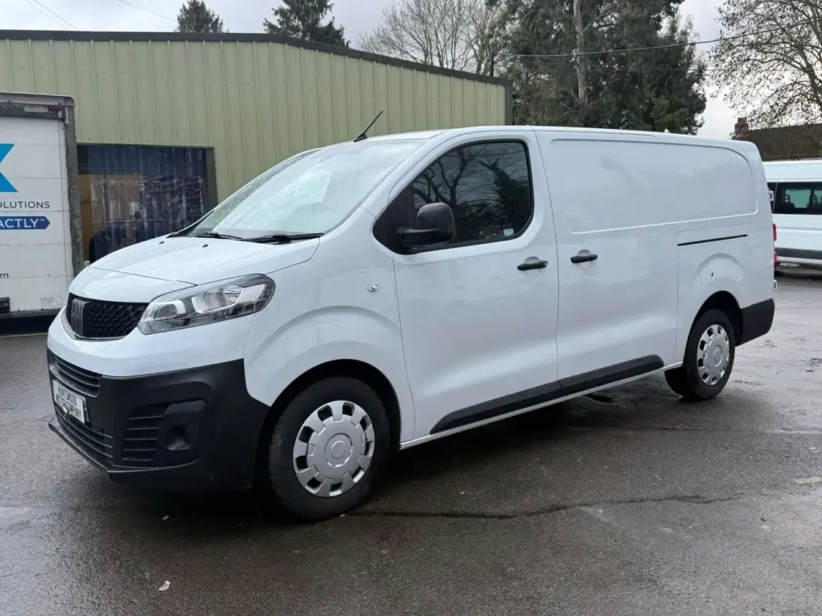 Used Fiat Scudo S 100 HP (73 kW) 2023 White Van