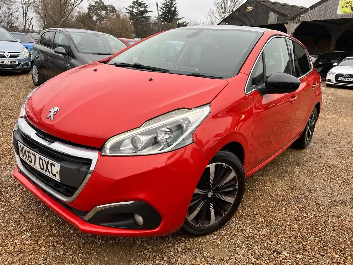 Used Peugeot 208 Allure Premium 2017 Orange Hatchback