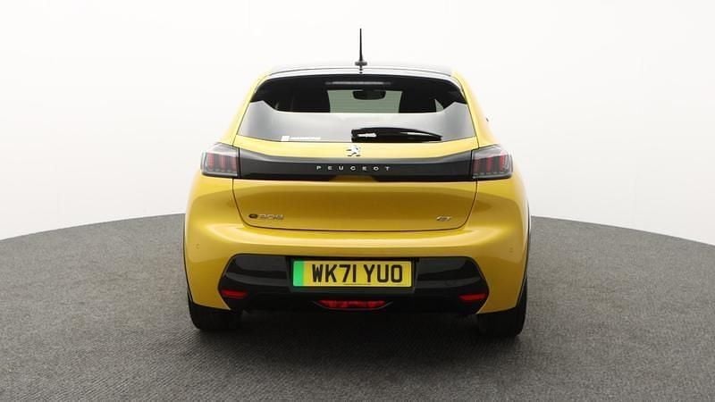 Used Peugeot e-208 Premium 100 kW (136 HP) 2021 Yellow Hatchback