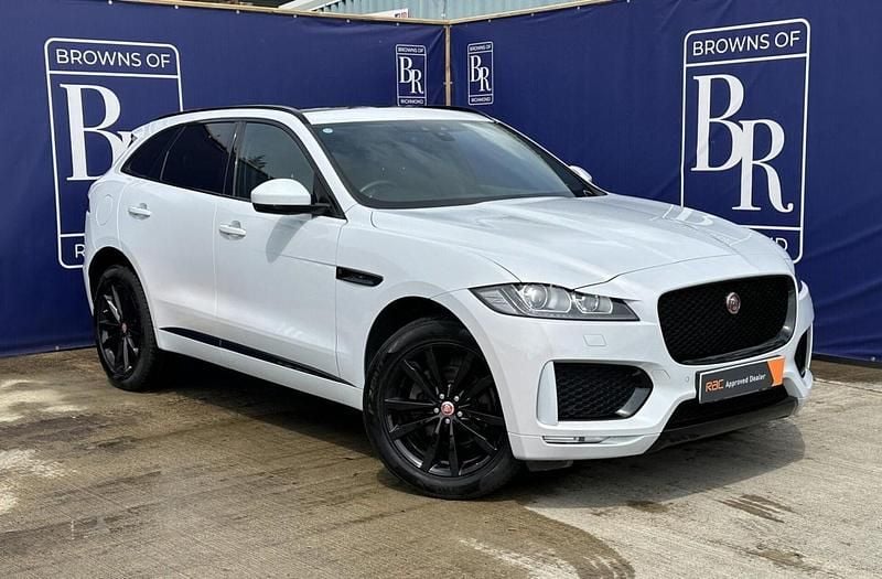 White Used 2020 Jaguar F-Pace Chequered Flag SUV | £24,649 (Fair price) - Image 1/3
