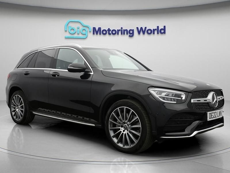 Black Used 2022 Mercedes GLC300 AMG Line Premium Estate | £31,500 (Fair price) - Image 1/4