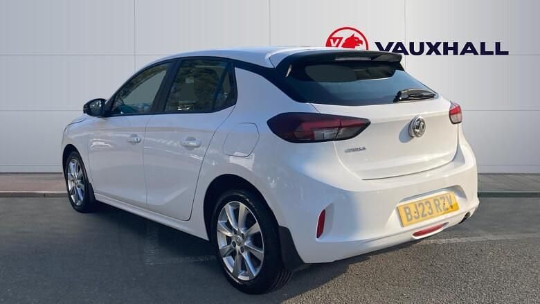 Used Vauxhall Corsa Design Edition 75 HP (55 kW) 2023 White Hatchback