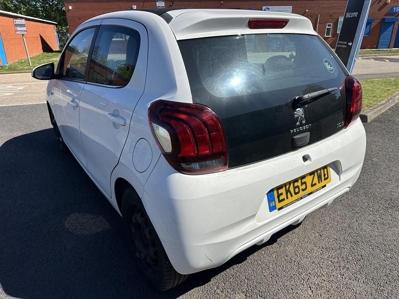 Second-hand Peugeot 108 Active 68 CP (50 kW) 2015 Alb Hatchback