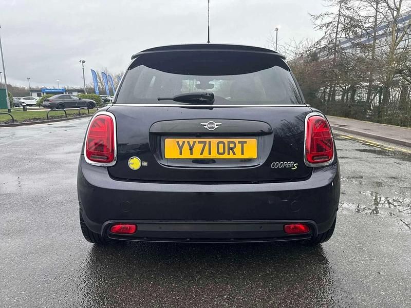 Used Mini Cooper S Hatch 135 kW (184 HP) 2021 Blue/black Hatchback