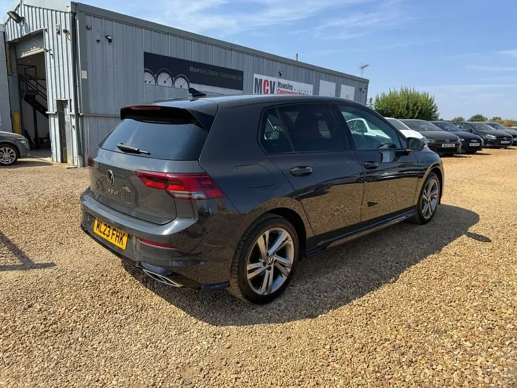 Used VW Golf VIII R-line 130 HP (95 kW) 2023 Grey Hatchback