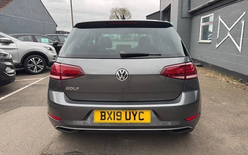 Used VW Golf VII Match 116 HP (85 kW) 2019 Hatchback
