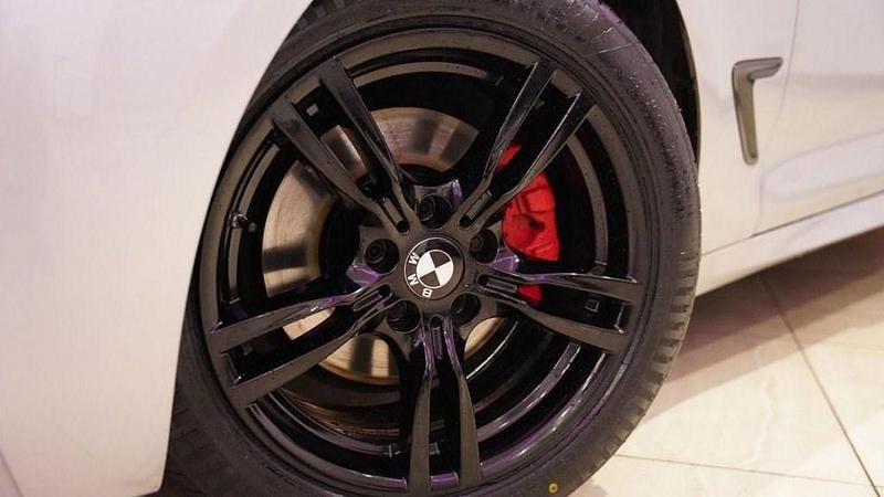 Used BMW 330 M Sport 258 HP (189 kW) 2016 Silver Hatchback