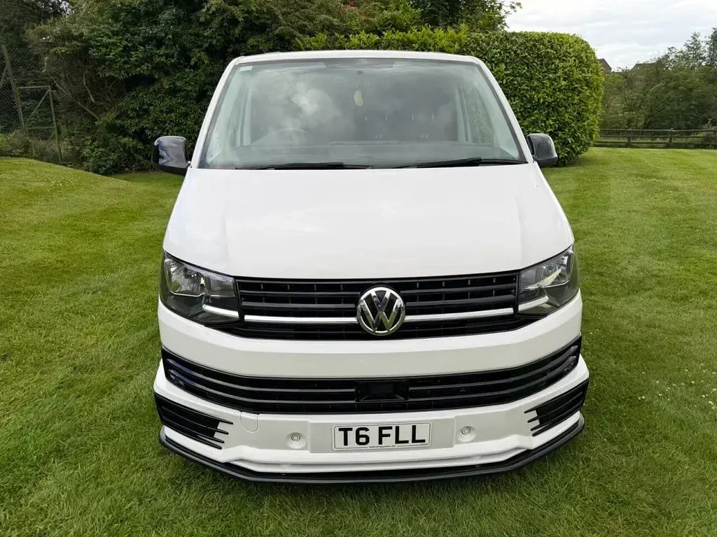 Used VW Transporter Startline 150 HP (110 kW) 2019 White Van