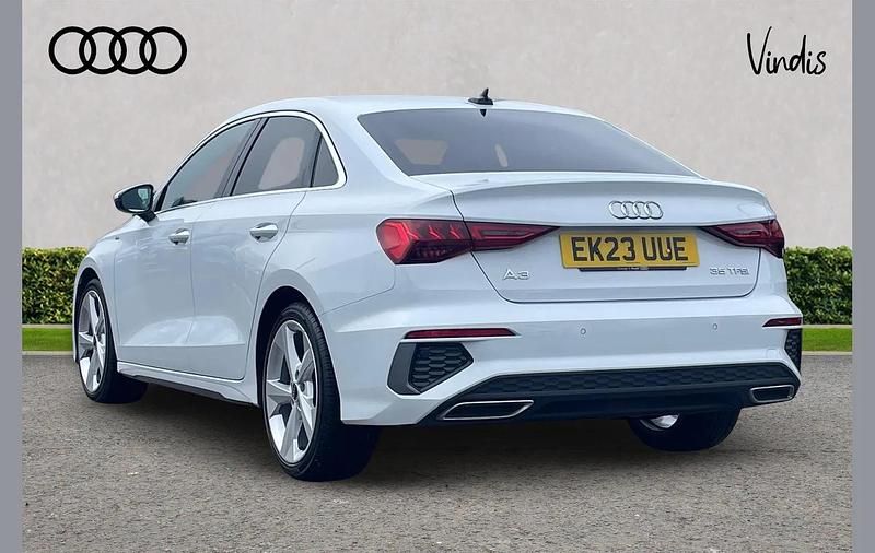 Used Audi A3 S-Line 147 HP (108 kW) 2023 White Sedan
