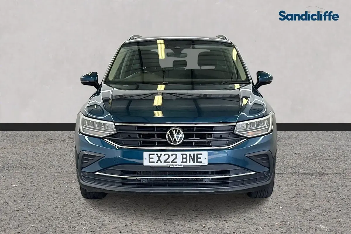 Used VW Tiguan Active 150 HP (110 kW) 2021 Blue SUV