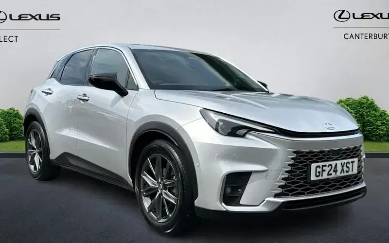 Used Lexus LBX 136 HP (100 kW) 2026 SUV