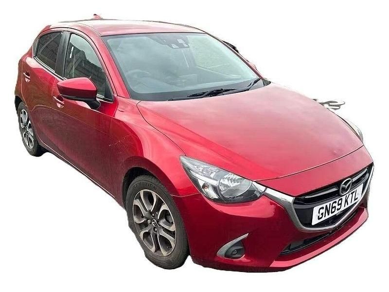 Used Mazda 2 Inclusive 90 HP (66 kW) 2019 Red Hatchback