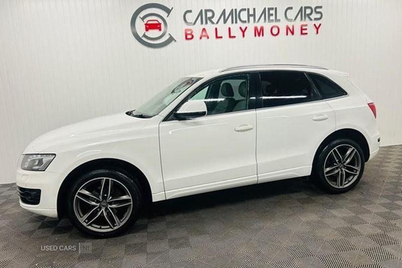 White Used 2012 Audi Q5 SUV | £6,990 (Fair price) - Image 1/1