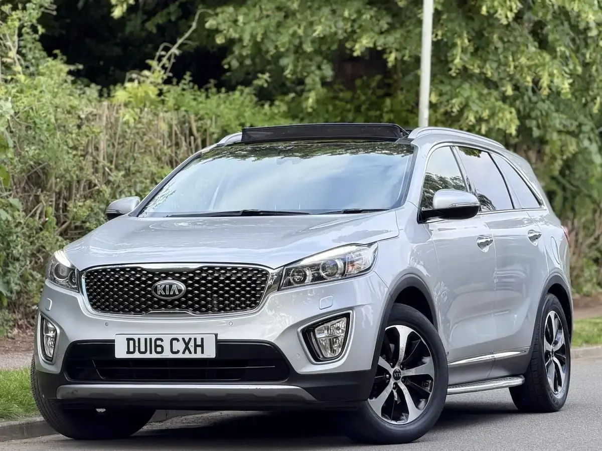 Used Kia Sorento 200 HP (147 kW) 2016 Silver SUV