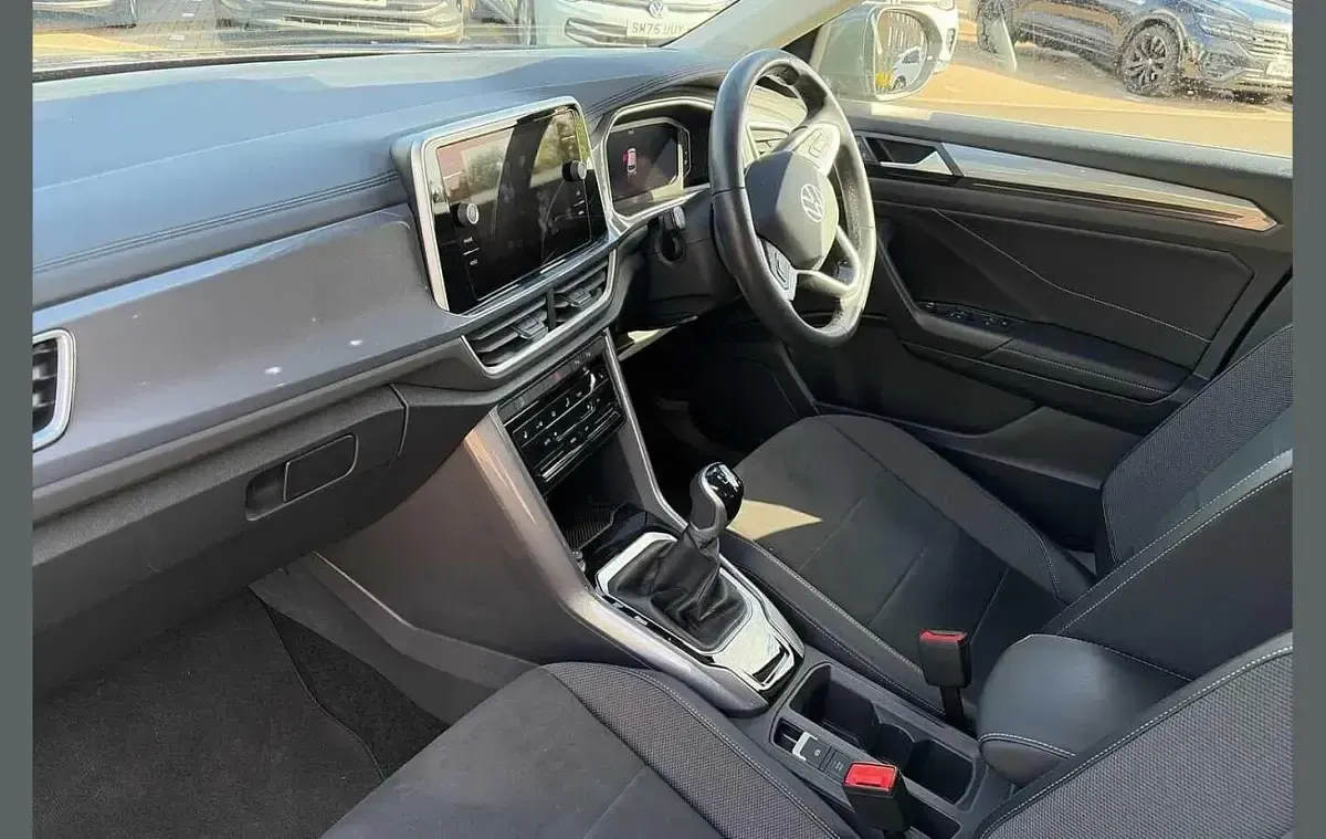 Used VW T-Roc Style 150 HP (110 kW) 2023 Grey SUV