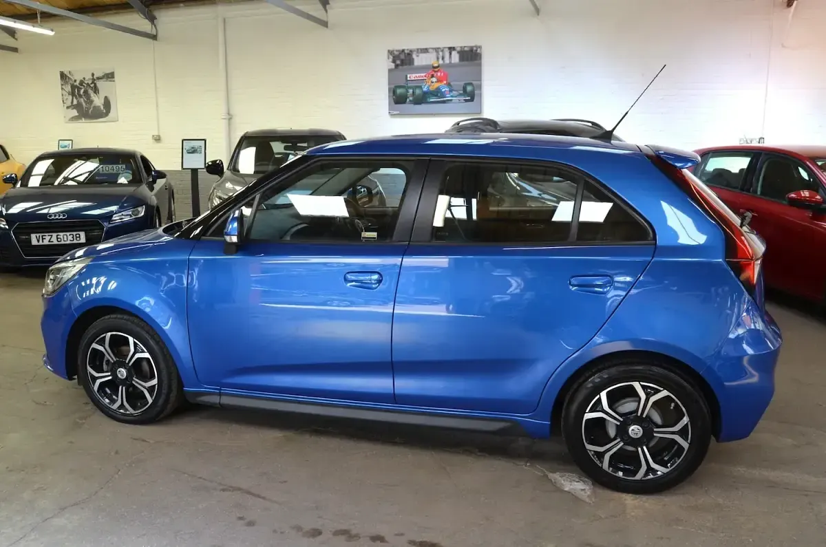 Used MG MG3 Excite 106 HP (77 kW) 2019 Blue Hatchback