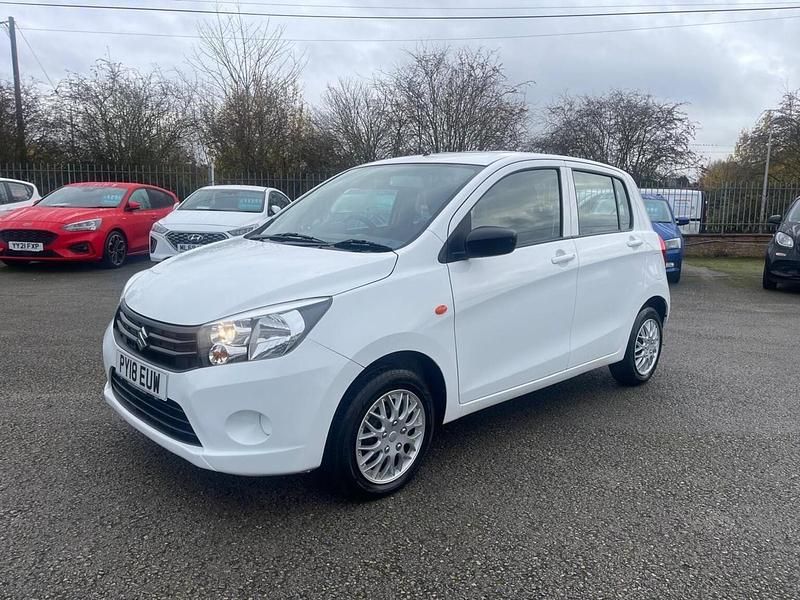 Used Suzuki Celerio 68 HP (50 kW) 2018 White Hatchback