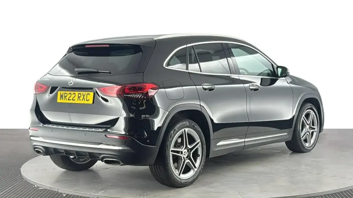 Used Mercedes GLA250 Premium Plus 218 HP (160 kW) 2022 Black SUV