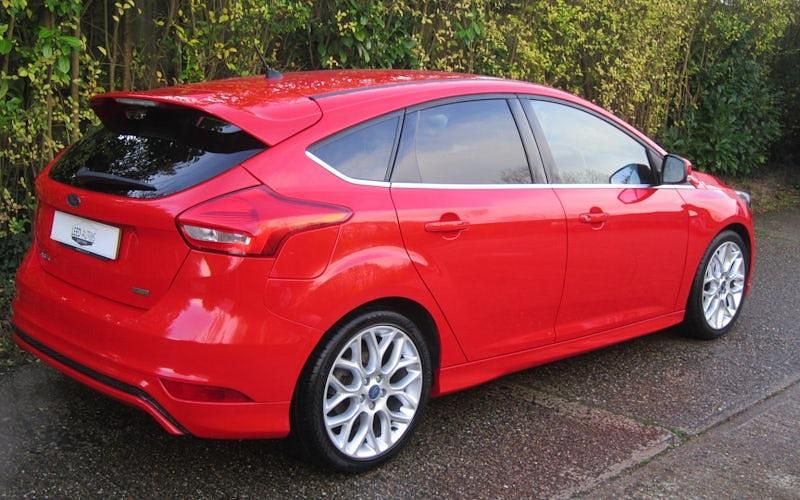 Used Ford Focus Zetec 125 HP (91 kW) 2016 Hatchback