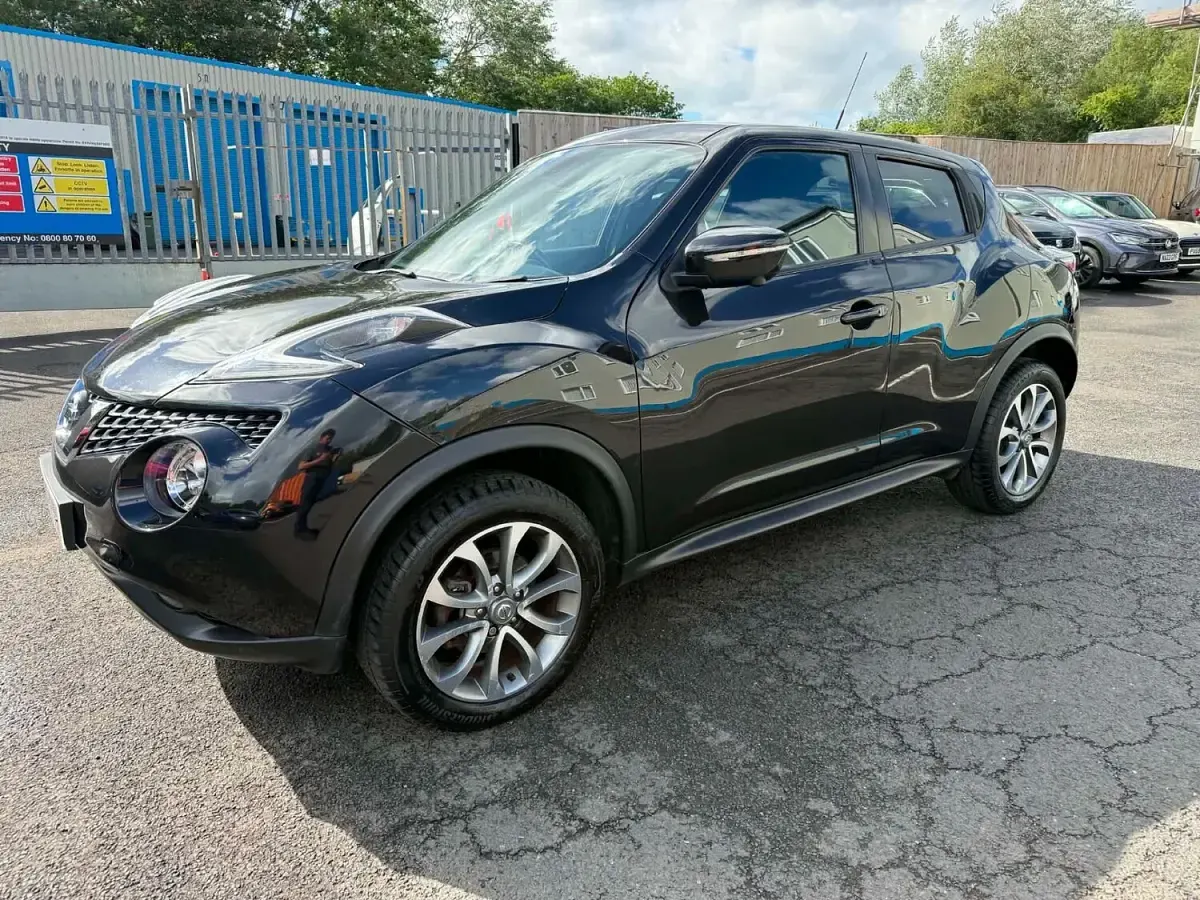 Used Nissan Juke Tekna 117 HP (86 kW) 2017 Black SUV