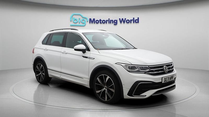 White Used 2021 VW Tiguan R-line SUV | £24,300 (Fair price) - Image 1/4